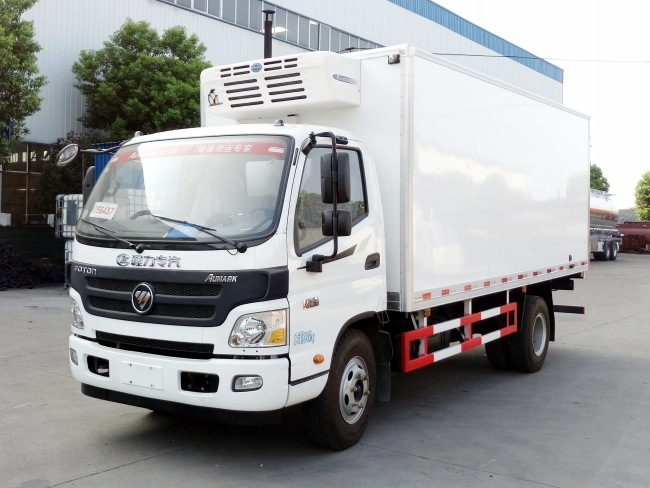 福田欧马可单排国五5.1米6米冷藏车.jpg